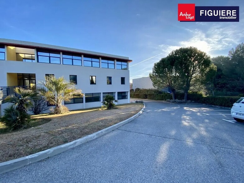 25 Rue De La Petite Duranne, Aix-en-Provence à louer - Photo de l’immeuble – Image 3 sur 5