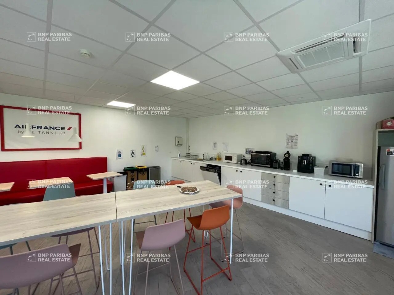 Bureau dans La Motte-Servolex à vendre Photo principale– Image 1 sur 13