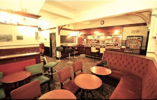 69-71 Dean Rd, Scarborough à vendre - Photo intérieure – Image 3 sur 3