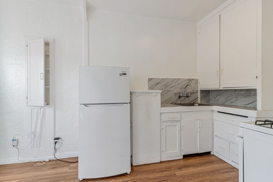 1360 Berkeley Way, Berkeley, CA à vendre - Photo de l’immeuble – Image 2 sur 62