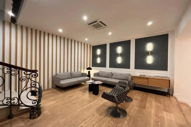 Plus de détails pour Bureau à louer