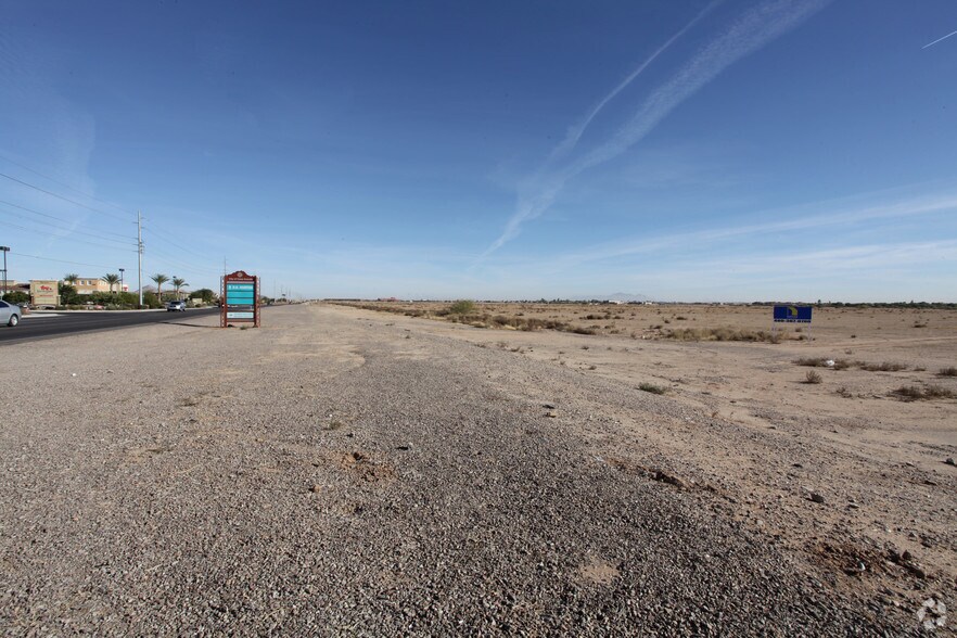 2784 SE Pinal Ave, Casa Grande, AZ à vendre - Photo de l’immeuble – Image 2 sur 5