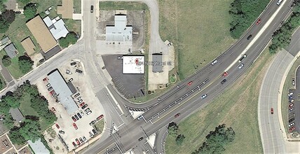 104 N Highland St, Creve Coeur, IL - VUE AÉRIENNE  vue de carte