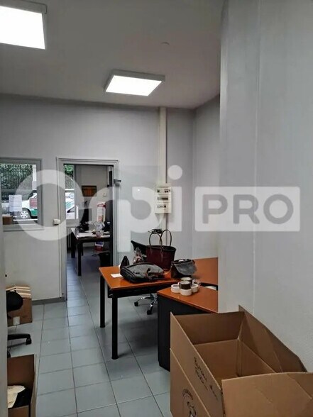 Bureau dans Épernay à louer - Photo de l’immeuble – Image 3 sur 5