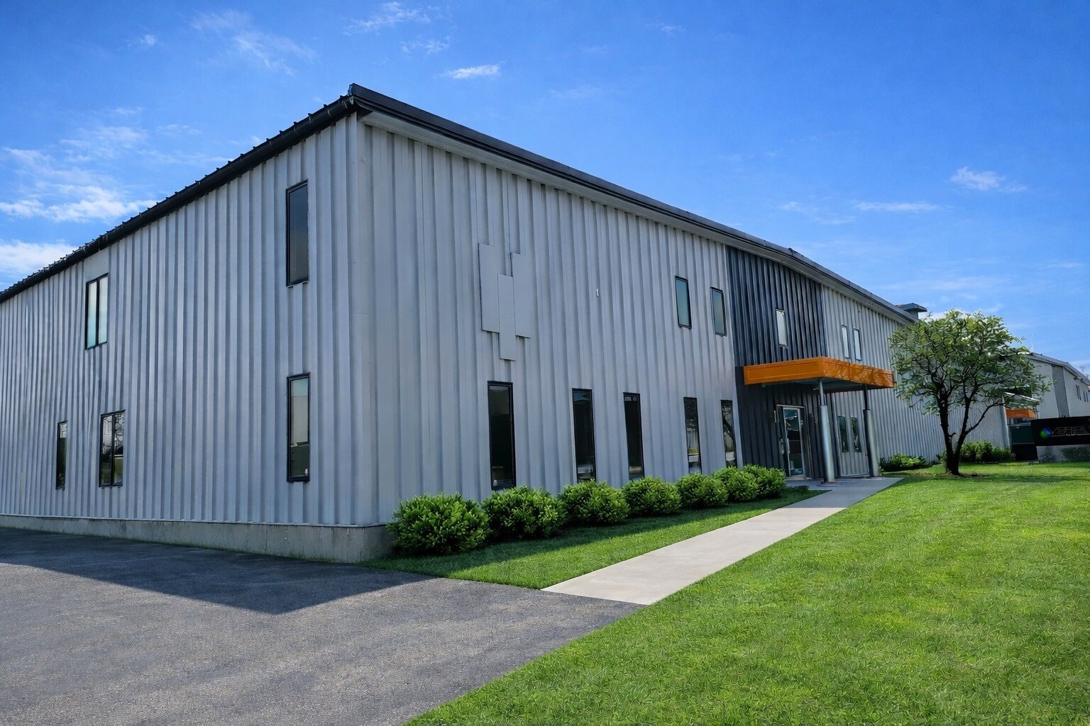 2425 Hutson Rd, Green Bay, WI à louer Photo principale– Image 1 sur 11