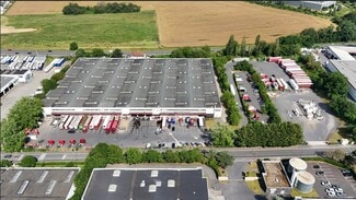 Plus de détails pour 17 Rue De La Ferme Saint-Ladre, Saint-Witz - Industriel/Logistique à louer