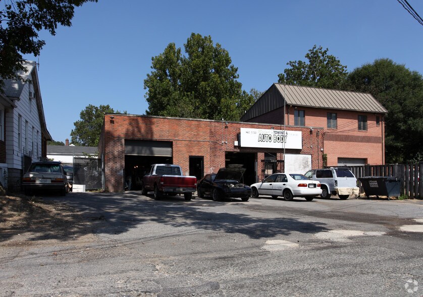 5702 Tuxedo Rd, Hyattsville, MD à vendre - Photo de l’immeuble – Image 2 sur 3