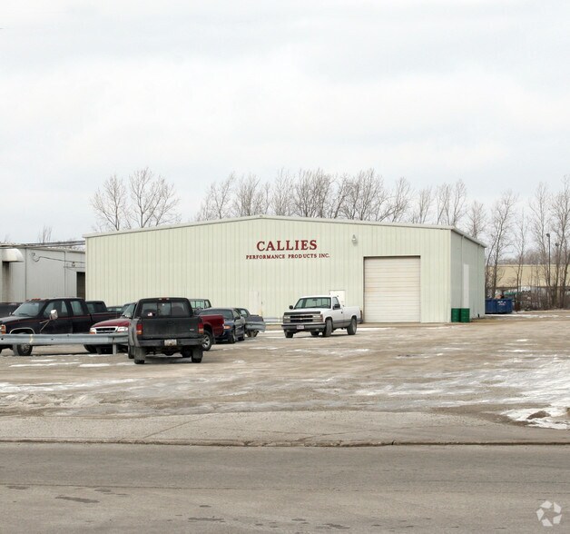 110 W Jones Rd, Fostoria, OH à vendre - Photo de l’immeuble – Image 3 sur 4