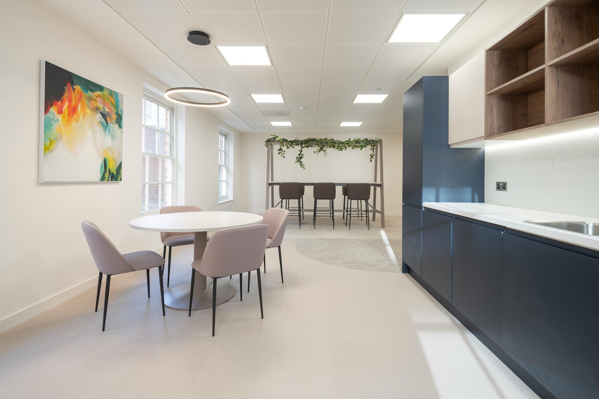 42 Trinity Ct, Londres à louer Photo de l’immeuble– Image 1 sur 7