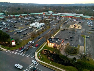 Plus de détails pour 2010 County Line Rd, Huntingdon Valley, PA - Local commercial à vendre