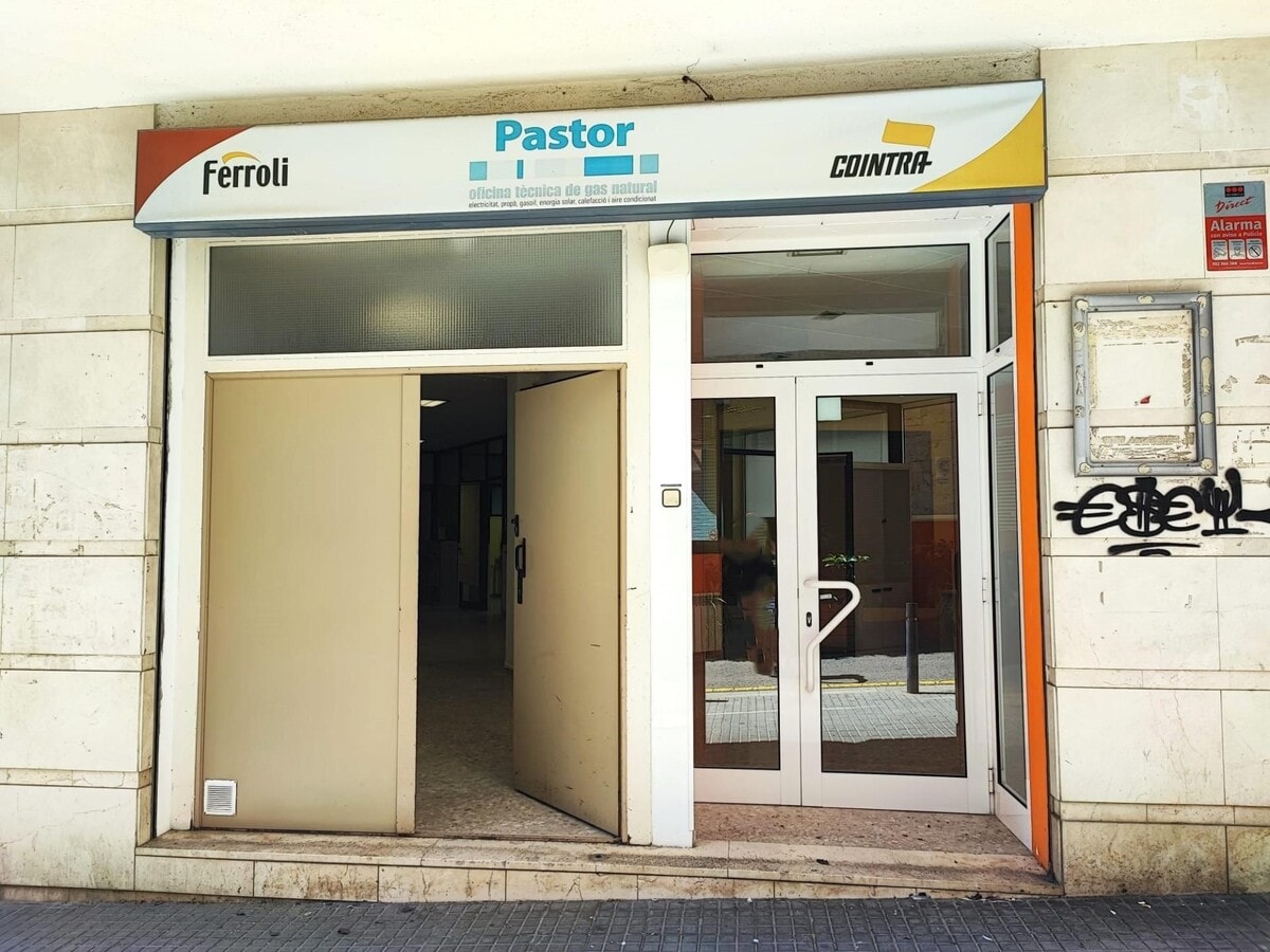 Lloret de Mar, GER 17310 - Lot - - - Photo intérieure - Image 1 of 13