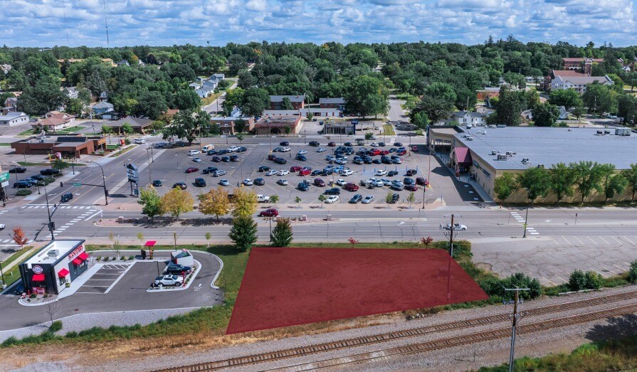 Benton Dr, Sauk Rapids, MN à vendre - Photo de l’immeuble – Image 2 sur 4