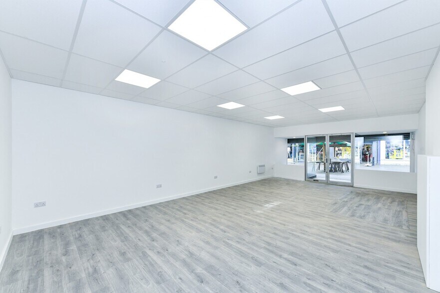 19 Burlington St, Chesterfield à louer - Photo intérieure – Image 3 sur 4