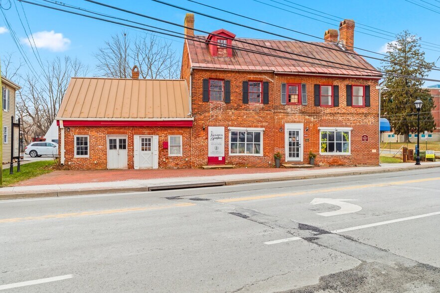 202 Main St, Reisterstown, MD à louer - Photo principale – Image 1 sur 6