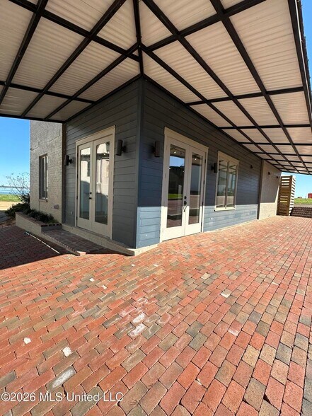 253 N Natchez Dr, Madison, MS à louer - Photo de l’immeuble – Image 2 sur 10