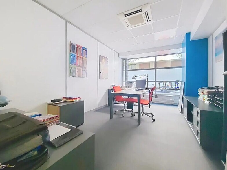 Bureau dans Paris à vendre - Photo intérieure – Image 3 sur 6