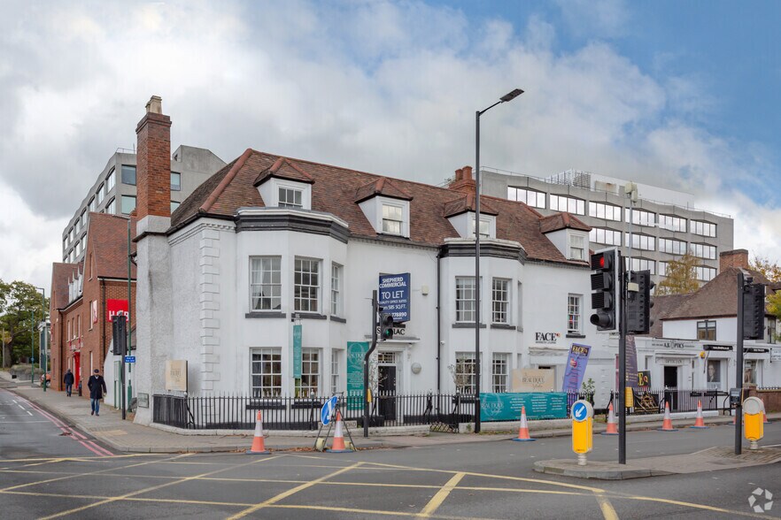 681 Warwick Rd, Solihull à louer - Photo principale – Image 1 sur 10