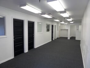 2545 W Holly St, Phoenix, AZ à louer Photo intérieure– Image 2 sur 16