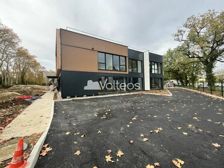 Bureau dans Ramonville-Saint-Agne à vendre - Photo de l’immeuble – Image 2 sur 12