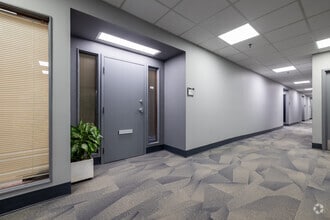 7451-7499 Rte Transcanadienne, Montréal, QC à louer Photo intérieure– Image 1 sur 4