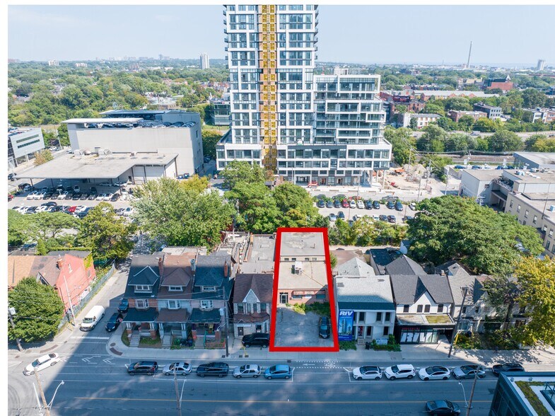 99 River St, Toronto, ON à vendre - Photo de l’immeuble – Image 3 sur 11