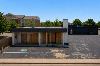 Plus de détails pour 5708 NW Expressway St, Oklahoma City, OK - Local commercial à vendre