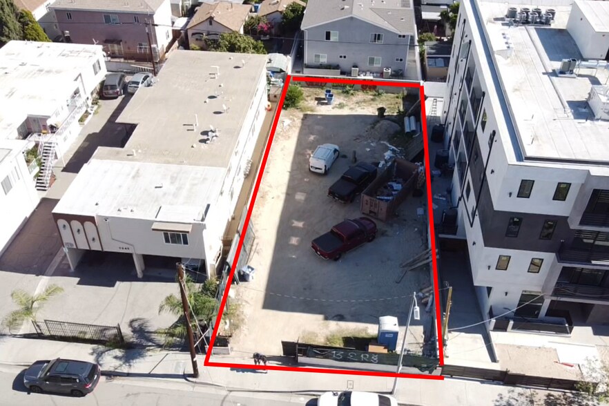 9 Lots For Sale Through Prime L.A. portefeuille de 9 biens à vendre sur LoopNet.fr - Photo de l’immeuble – Image 1 sur 19