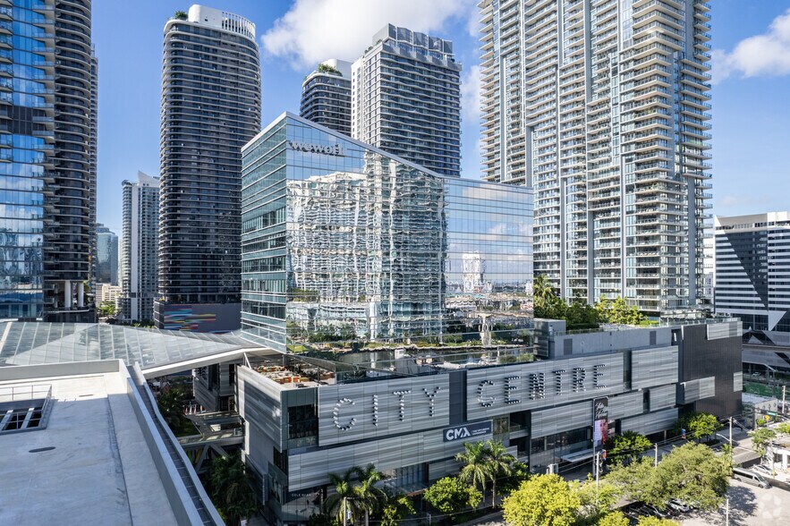 78 SW 7th St, Miami, FL à louer - Photo principale – Image 1 sur 16