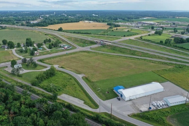 6920 Montclair Ave, Godfrey, IL à vendre - Photo de l’immeuble – Image 1 sur 25
