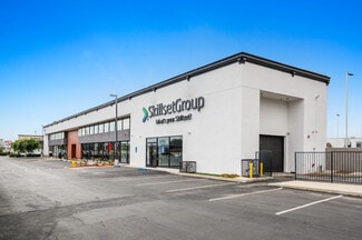 Plus de détails pour 800 E Dyer Rd, Santa Ana, CA - Local d'activités à louer