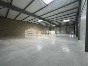 Bureau dans Lieusaint à louer Photo de l’immeuble– Image 2 sur 5