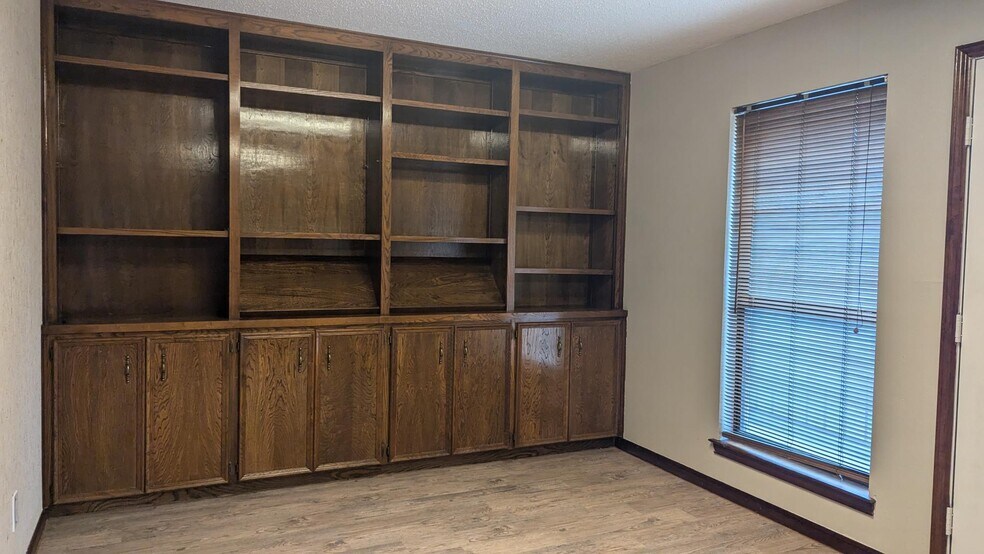 1714 Fort View Rd, Austin, TX à louer - Photo de l’immeuble – Image 3 sur 16