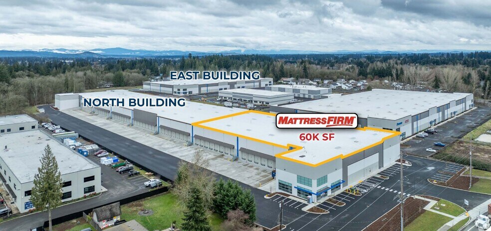 9213 NE 72nd Ave, Vancouver, WA à louer - Photo de l’immeuble – Image 1 sur 9