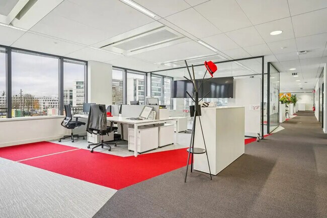 Plus de détails pour Bureau à louer