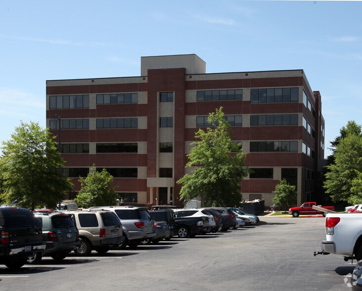 17500 Chenal Pky, Little Rock, AR à louer - Photo de l’immeuble – Image 2 sur 2