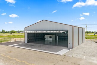 Plus de détails pour 7527 Karl May Dr, Waco, TX - Spécialisé à vendre