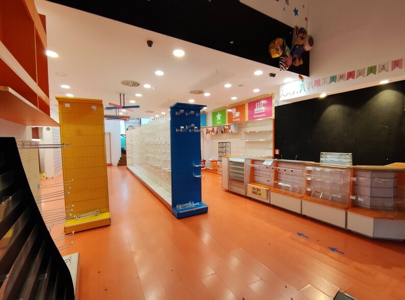 Carrer dels Gavatxons, 15, Terrassa, Barcelona à vendre - Photo intérieure – Image 3 sur 12