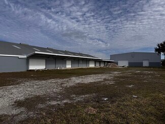 Plus de détails pour 12925 N 49th St, Clearwater, FL - Industriel/Logistique à louer