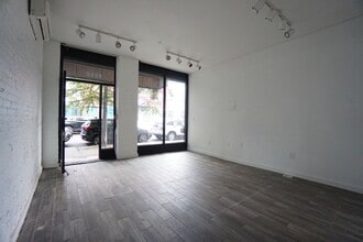1093 Putnam Ave, Brooklyn, NY à louer Photo intérieure– Image 1 sur 13