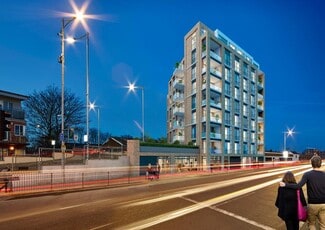 Plus de détails pour 569-571 High Rd, Ilford - Logement à vendre