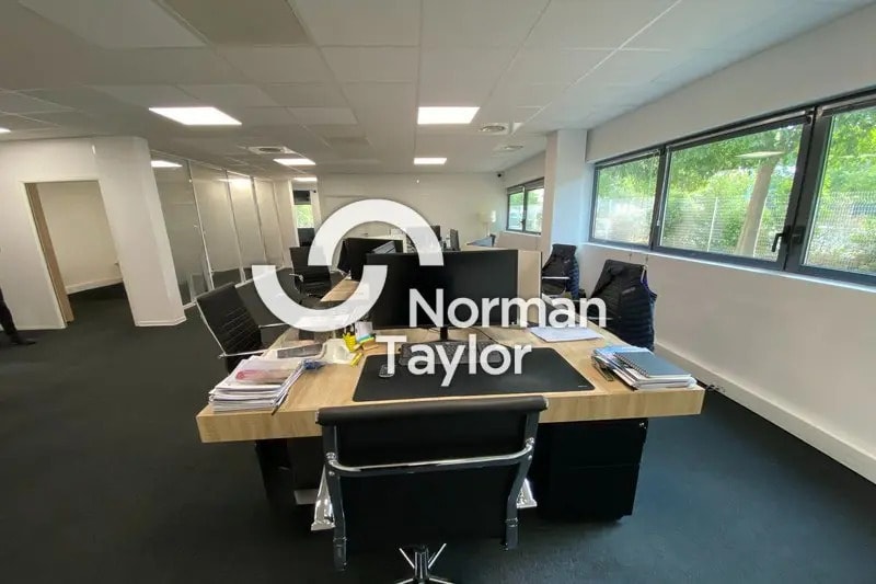 Bureau dans Montpellier à louer - Photo de l’immeuble – Image 3 sur 12