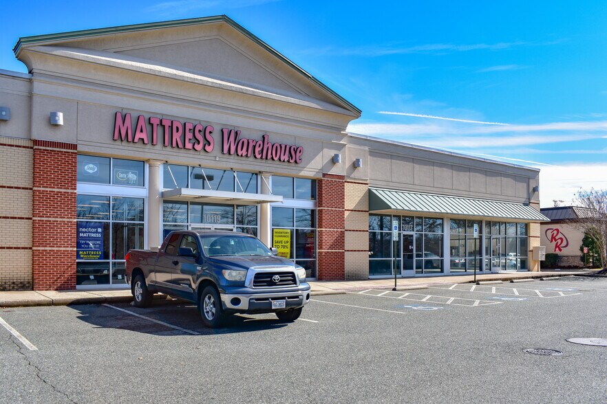 9745 Patriot Hwy, Fredericksburg, VA à louer - Photo de l’immeuble – Image 2 sur 3