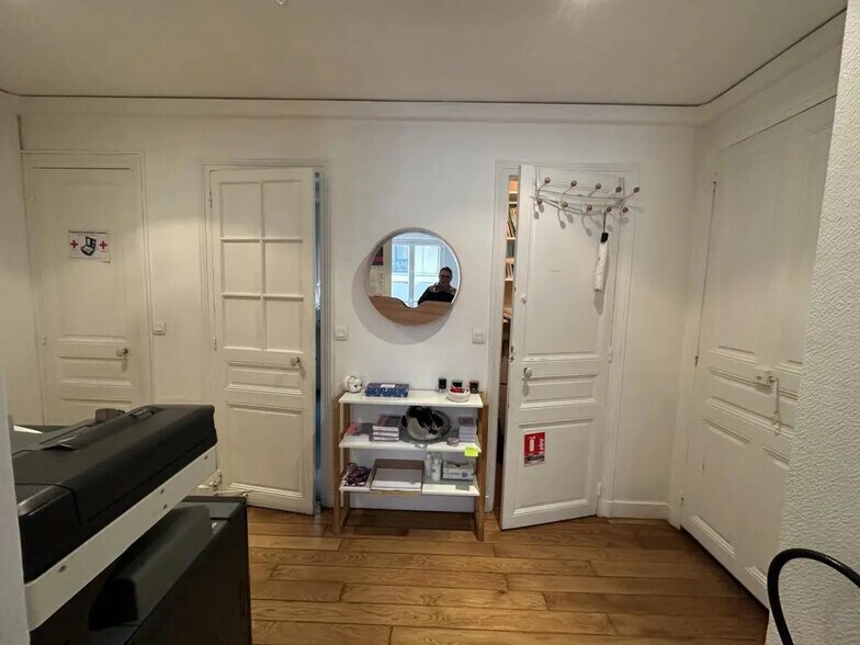 Bureau dans Paris à louer - Photo intérieure – Image 2 sur 9