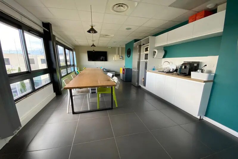 Bureau dans Montpellier à louer - Photo de l’immeuble – Image 2 sur 6