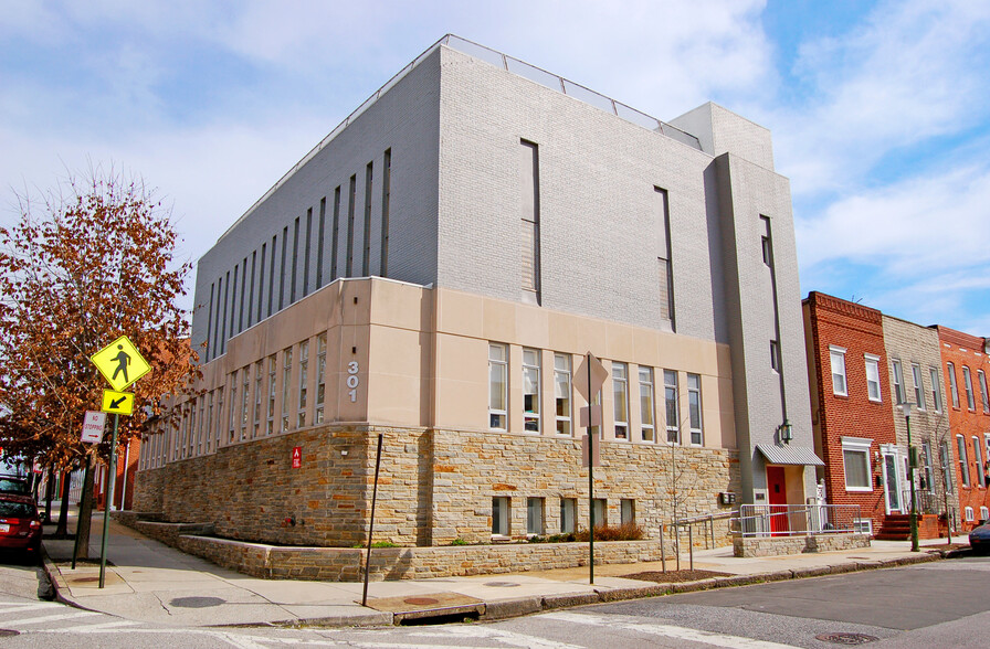301 E Fort Ave, Baltimore, MD à louer - Photo de l’immeuble – Image 1 sur 3
