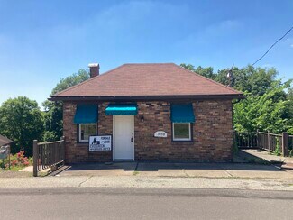 Plus de détails pour 3098 Woodland Rd, Ambridge, PA - Logement à vendre