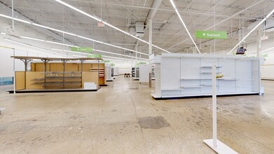 Route 724, Pottstown, PA à louer Numérisation 3D Matterport– Image 1 sur 6