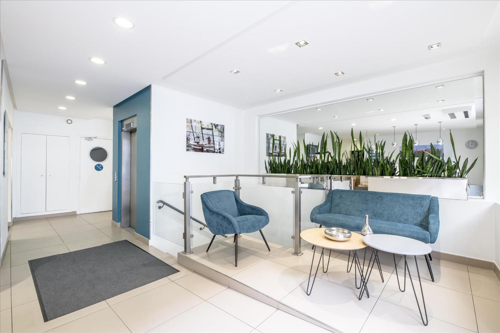 Espace de coworking dans Paris à louer Hall d’entrée– Image 1 sur 39
