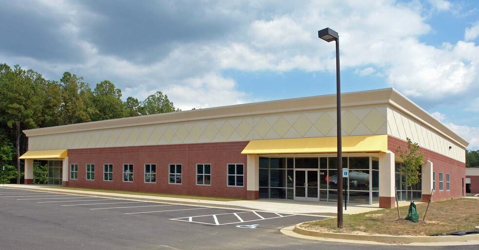 2007 Techpark Pl, Sandston, VA à vendre - Photo de l’immeuble – Image 2 sur 3