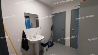 Plus de détails pour Bureau à louer